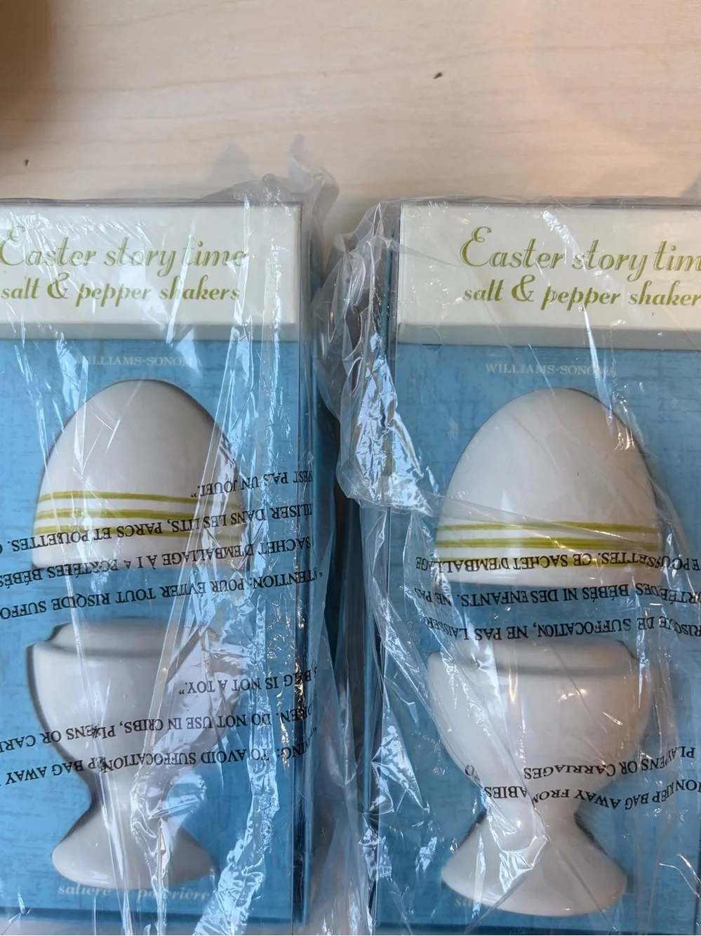 SET Williams Sonoma Easter Egg Ceramic Egg Salt & Pepper Shakers Home Dining-NW